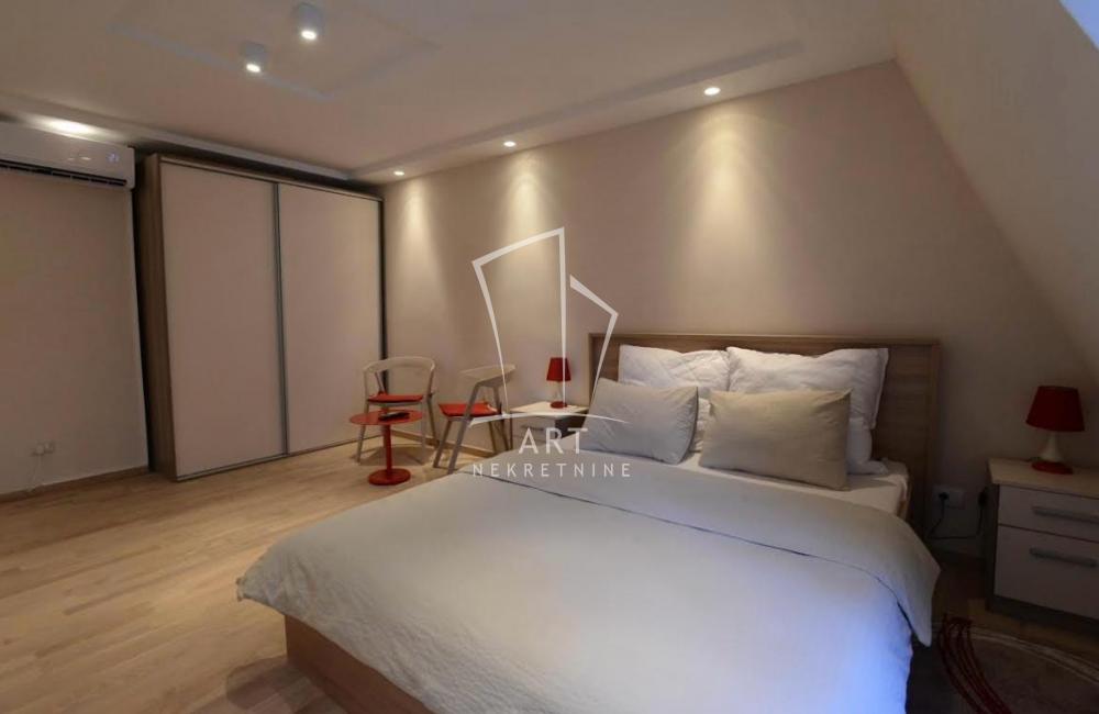 Stan na prodaju u Beogradu, Stari grad, jednoiposoban, 35m2, cena 279000 evra