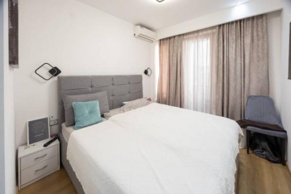 Stan na prodaju u Beogradu, Južni bulevar, trosoban, 60m2, cena 255000 evra