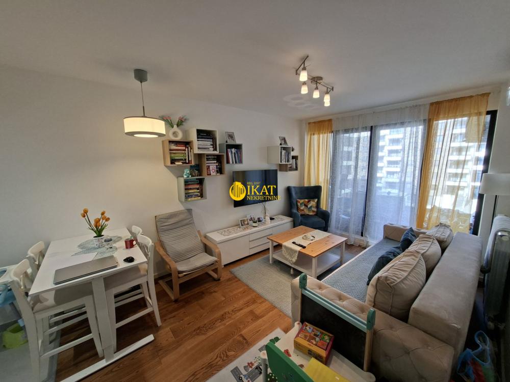 Glavna slika oglasa 271900