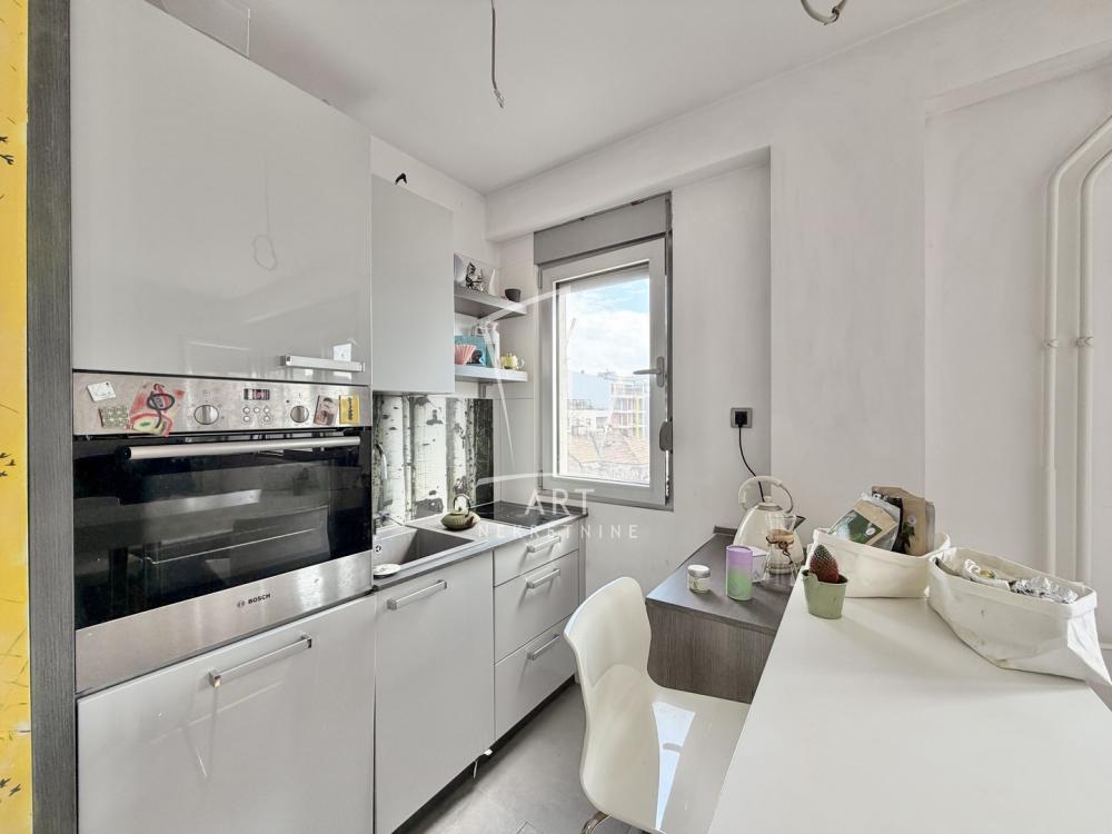 Stan na prodaju u Beogradu, Crveni Krst, dvosoban, 48m2, cena 200000 evra