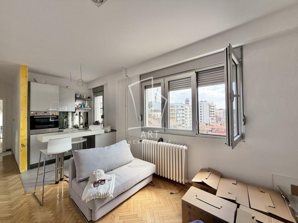 Stan na prodaju u Beogradu, Crveni Krst, dvosoban, 48m2, cena 200000 evra