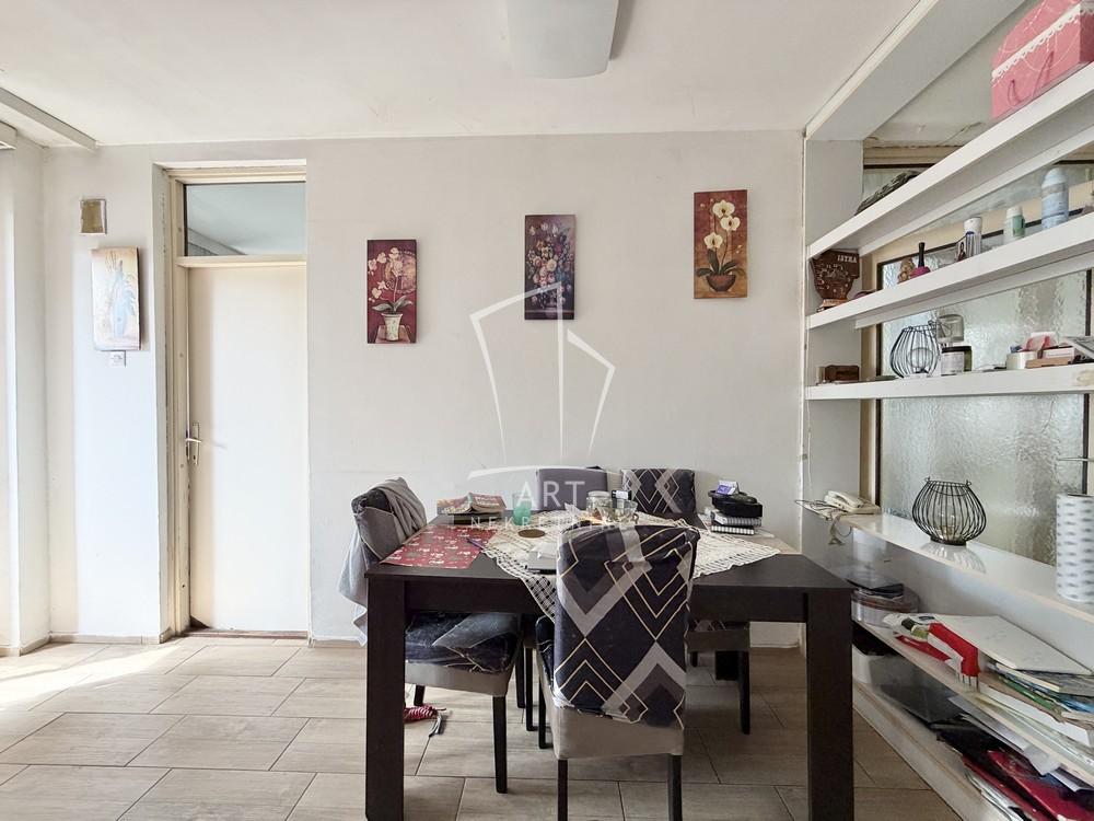 Stan na prodaju u Beogradu, Novi Beograd blok 63, trosoban, 84m2, cena 269312 evra