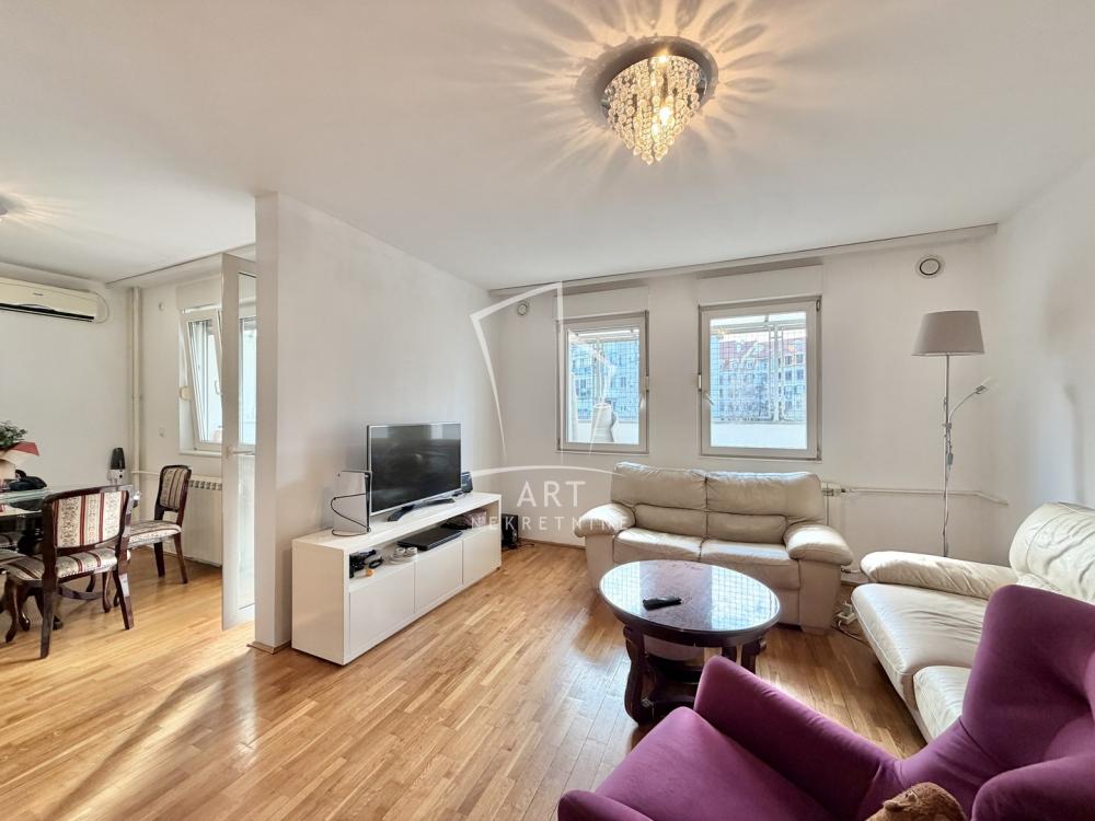 Glavna slika oglasa 271906