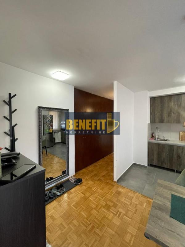 Stan na prodaju u Beogradu, Prvomajska, dvosoban, 66m2, cena 185000 evra