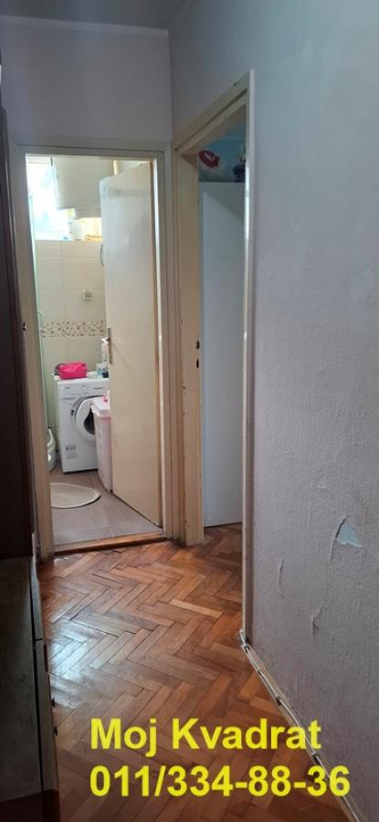 Stan na prodaju u Beogradu, Zemun polje, jednosoban, 31m2, cena 69000 evra