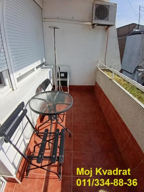 Stan na prodaju u Beogradu, Novi Beograd blok 45 (TC Enjub), dvosoban, 66m2, cena 245000 evra