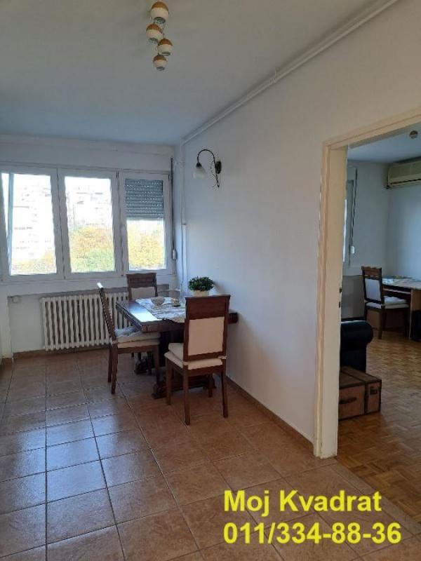 Stan na prodaju u Beogradu, Novi Beograd blok 45 (TC Enjub), dvosoban, 66m2, cena 245000 evra