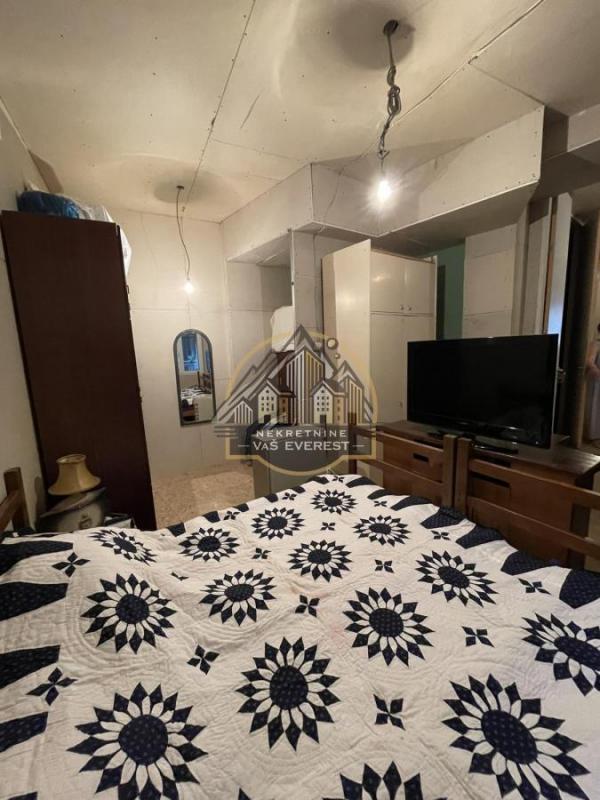 Stan na prodaju u Beogradu, Vračar (Centar), trosoban, 72m2, cena 328500 evra