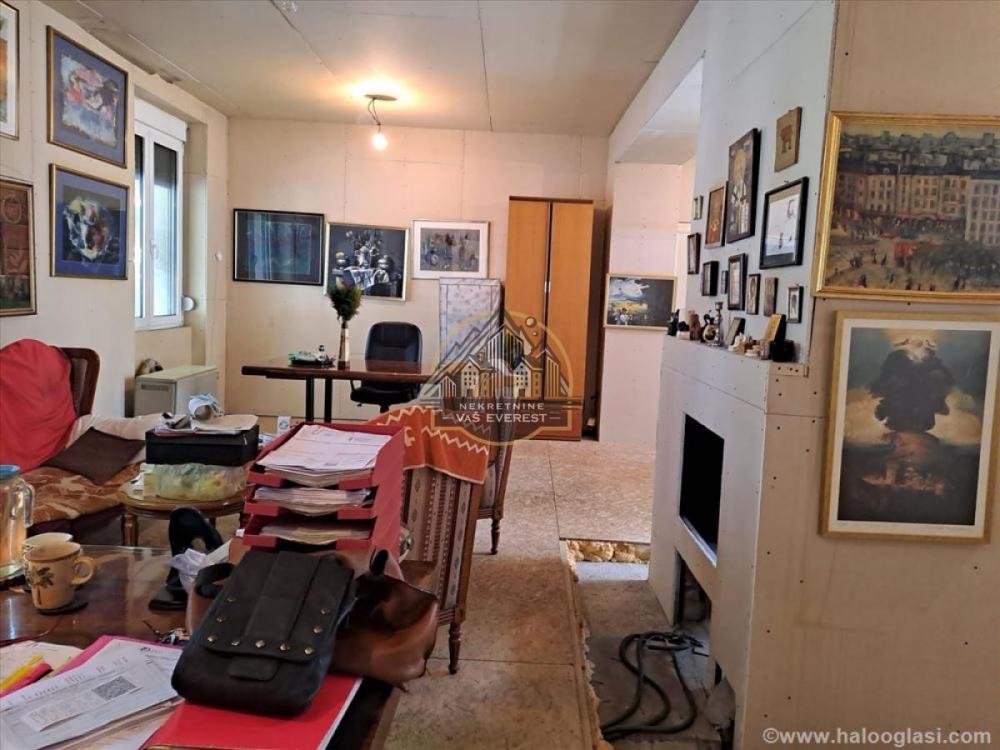 Stan na prodaju u Beogradu, Vračar (Centar), trosoban, 72m2, cena 328500 evra