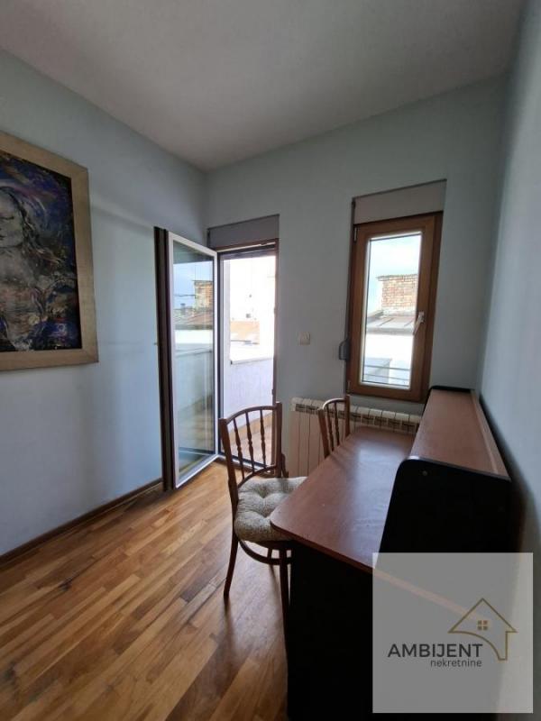 Stan na prodaju u Beogradu, Kopitareva gradina, trosoban, 78m2, cena 315000 evra