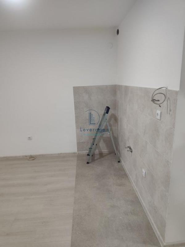 Stan na prodaju u Beogradu, Žarkovo, dvoiposoban, 66m2, cena 165000 evra