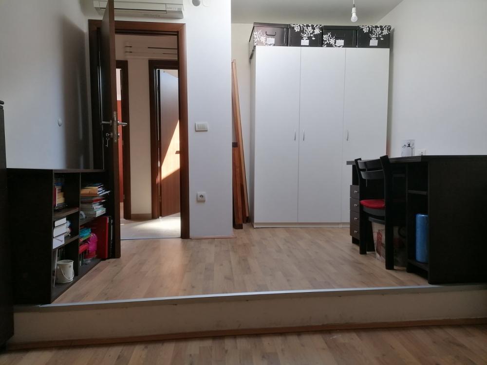 Stan na prodaju u Beogradu, Karaburma, cetvorosoban, 101m2, cena 280000 evra