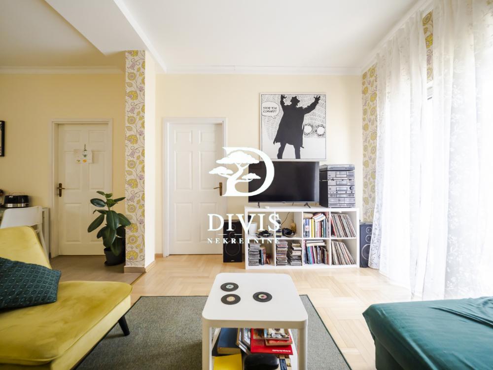 Stan na prodaju u Beogradu, Stari grad, trosoban, 64m2, cena 395000 evra