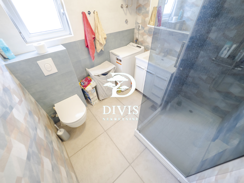 Stan na prodaju u Beogradu, Stari grad, trosoban, 64m2, cena 395000 evra