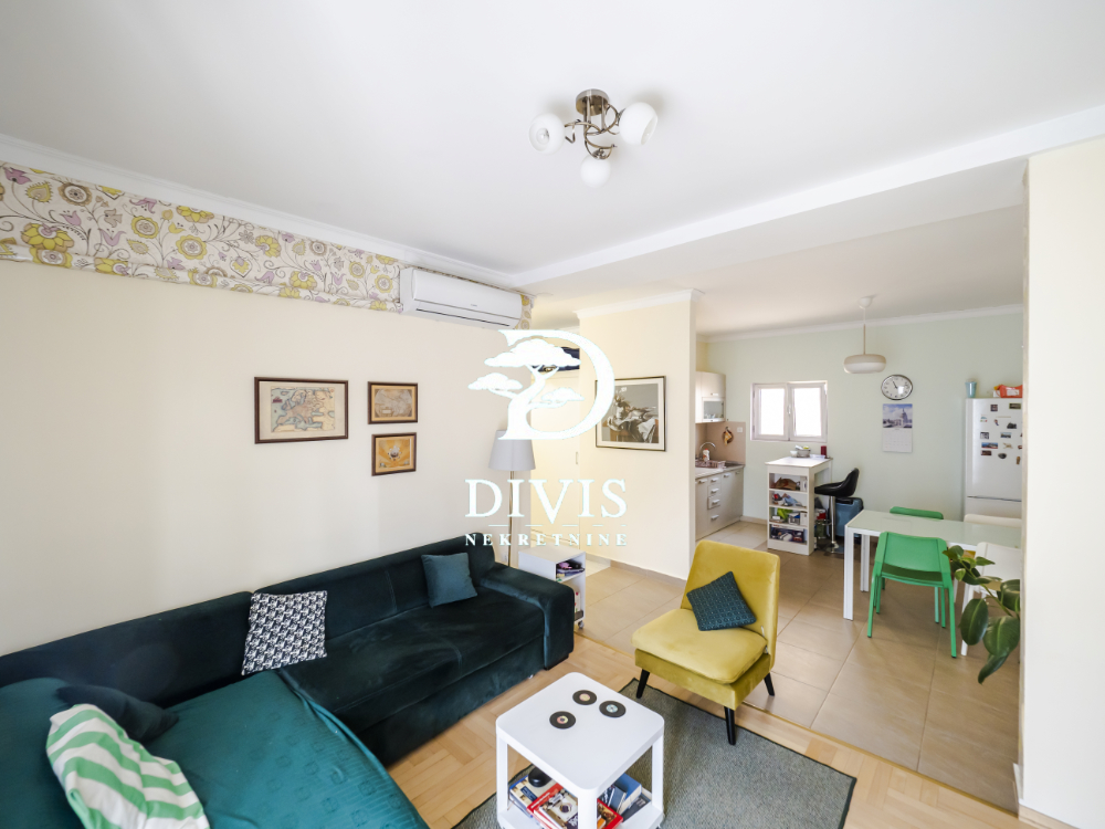 Stan na prodaju u Beogradu, Stari grad, trosoban, 64m2, cena 395000 evra