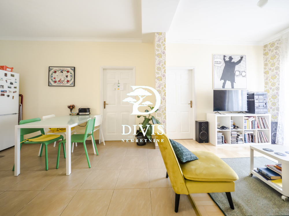 Stan na prodaju u Beogradu, Stari grad, trosoban, 64m2, cena 395000 evra