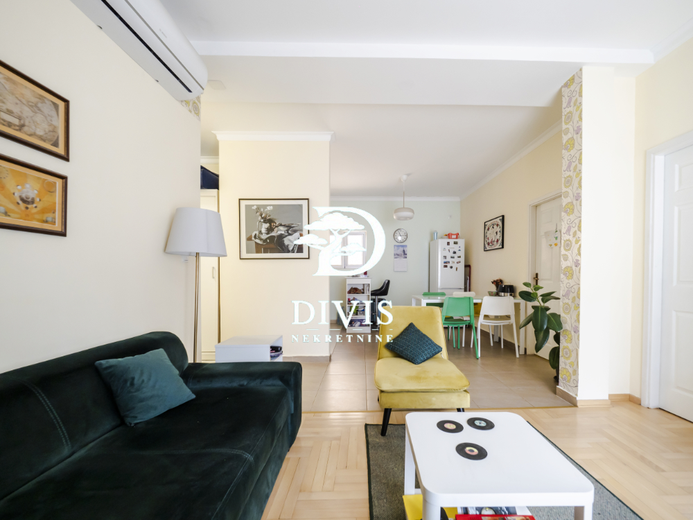 Stan na prodaju u Beogradu, Stari grad, trosoban, 64m2, cena 395000 evra