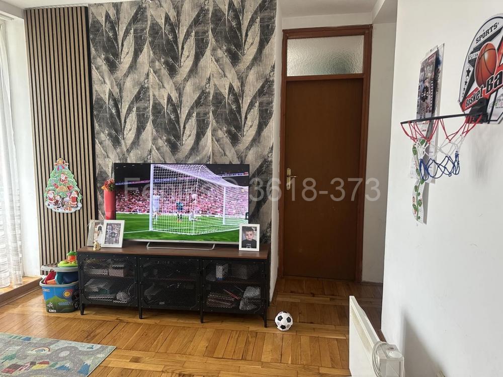 Stan na prodaju u Beogradu, Cvetkova pijaca, jednoiposoban, 36m2, cena 117000 evra