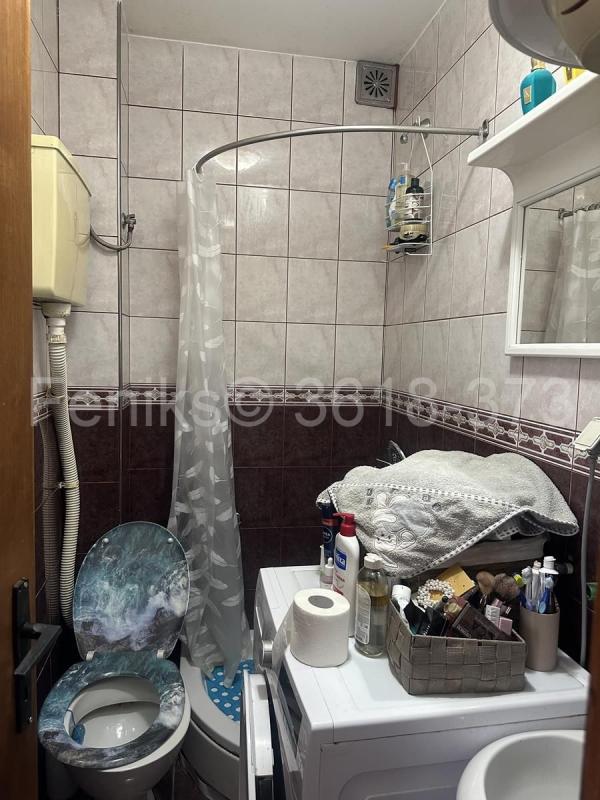 Stan na prodaju u Beogradu, Cvetkova pijaca, jednoiposoban, 36m2, cena 117000 evra