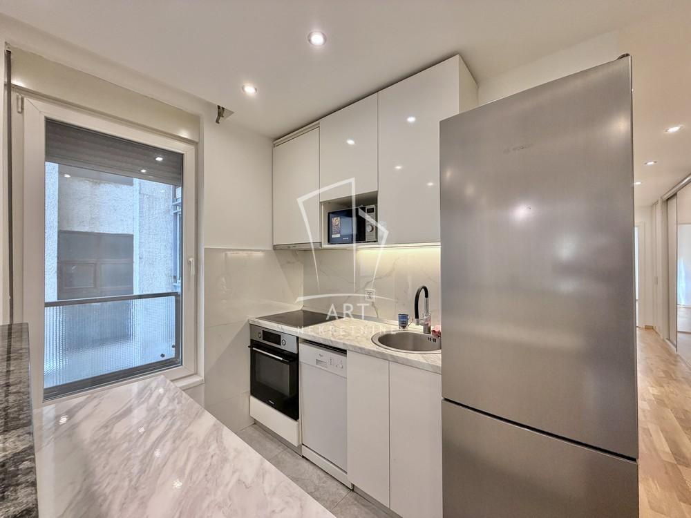 Stan na prodaju u Beogradu, Gornji Dorćol, troiposoban, 90m2, cena 405000 evra