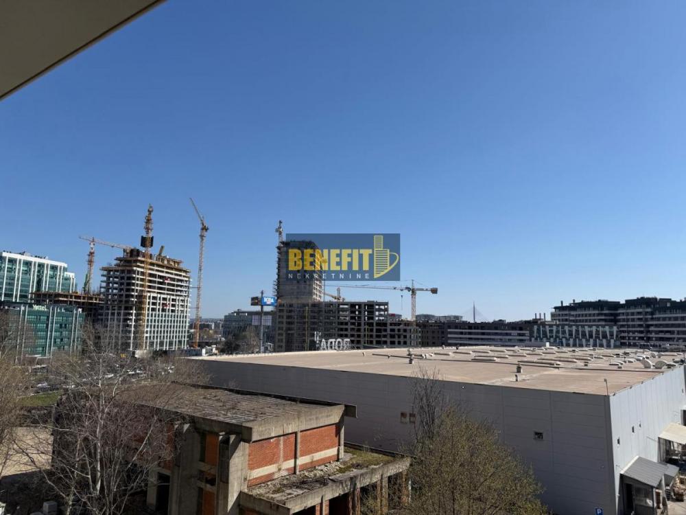 Stan na prodaju u Beogradu, Novi Beograd blok 67A (Belvile), dvosoban, 57m2, cena 237500 evra