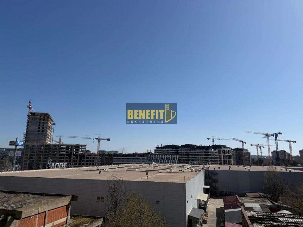 Stan na prodaju u Beogradu, Novi Beograd blok 67A (Belvile), dvosoban, 57m2, cena 237500 evra