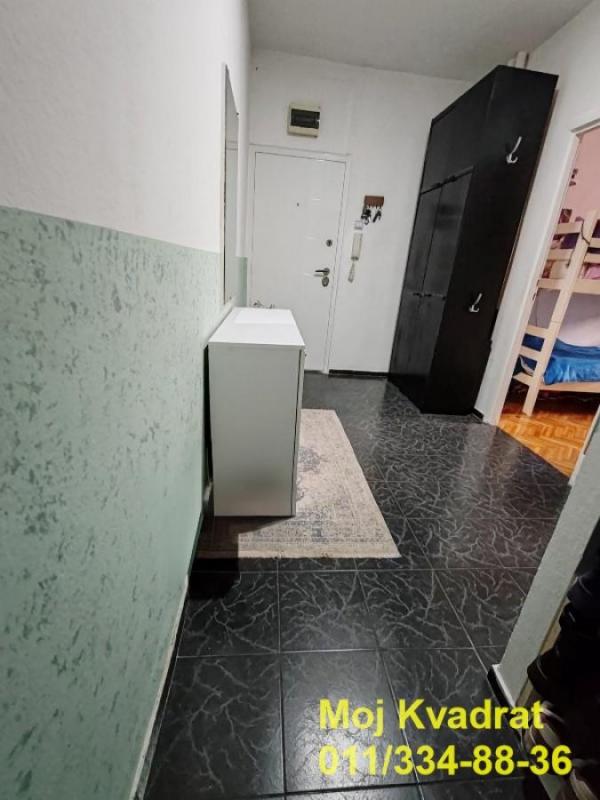 Stan na prodaju u Beogradu, Konjarnik, trosoban, 73m2, cena 210000 evra