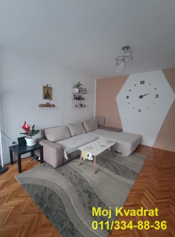 Stan na prodaju u Beogradu, Konjarnik, trosoban, 73m2, cena 210000 evra