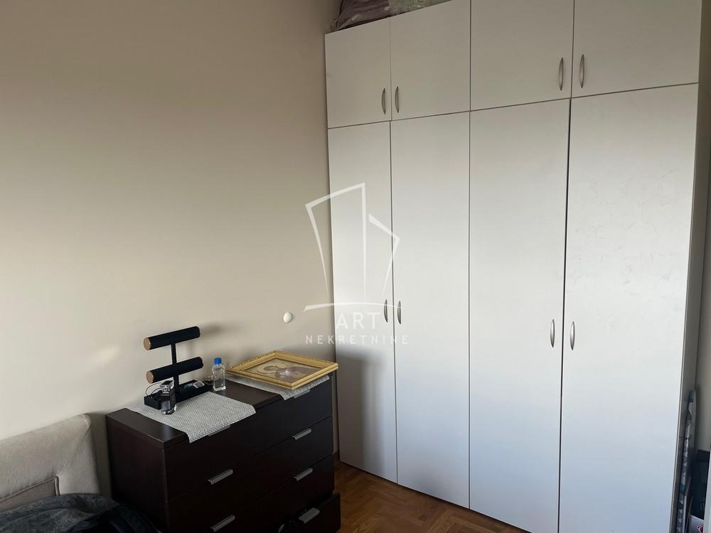 Stan na prodaju u Beogradu, Zvezdara, jednoiposoban, 40m2, cena 119000 evra