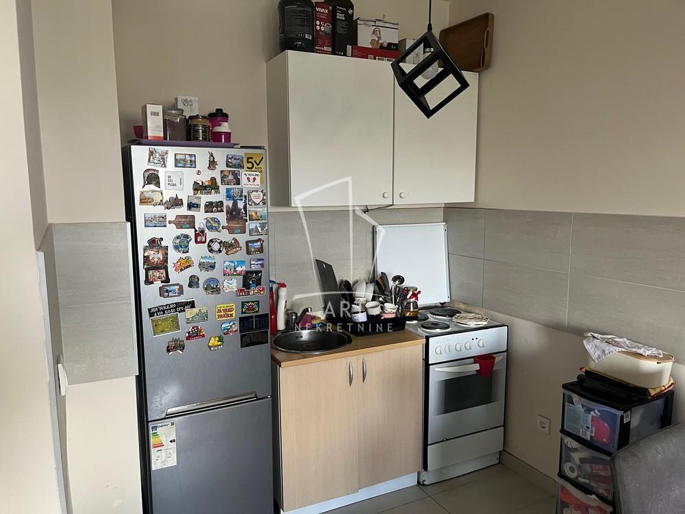 Stan na prodaju u Beogradu, Zvezdara, jednoiposoban, 40m2, cena 119000 evra