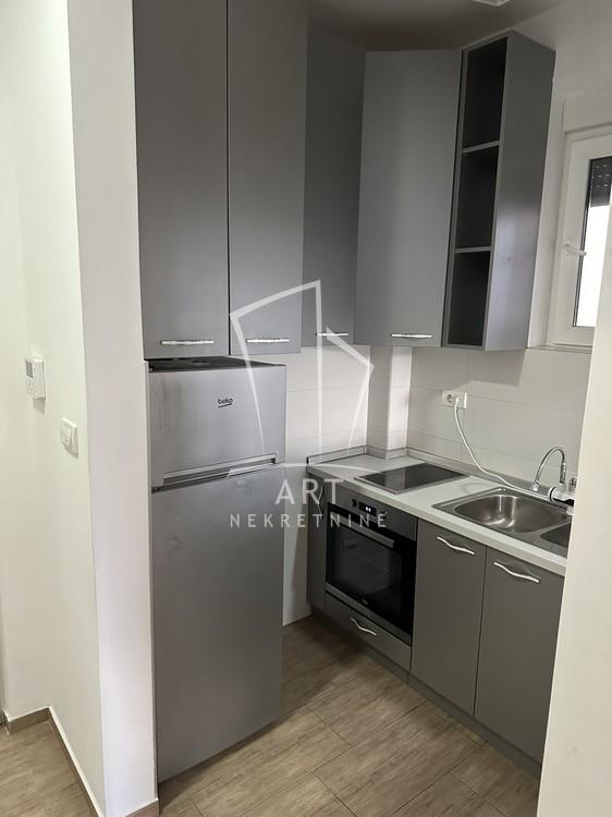 Stan na prodaju u Beogradu, Mirijevo, jednoiposoban, 37m2, cena 159000 evra