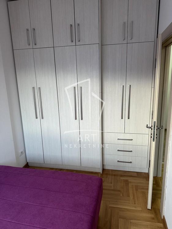 Stan na prodaju u Beogradu, Mirijevo, jednoiposoban, 37m2, cena 159000 evra