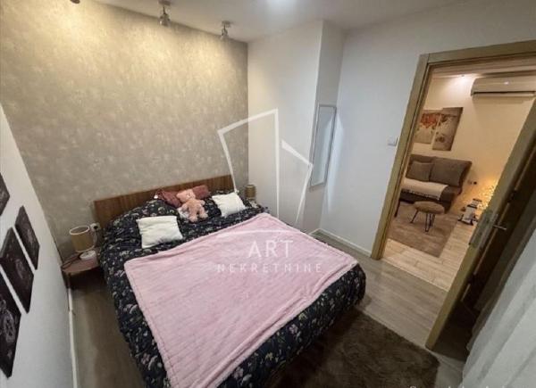 Stan na prodaju u Beogradu, Senjak, jednoiposoban, 34m2, cena 123000 evra