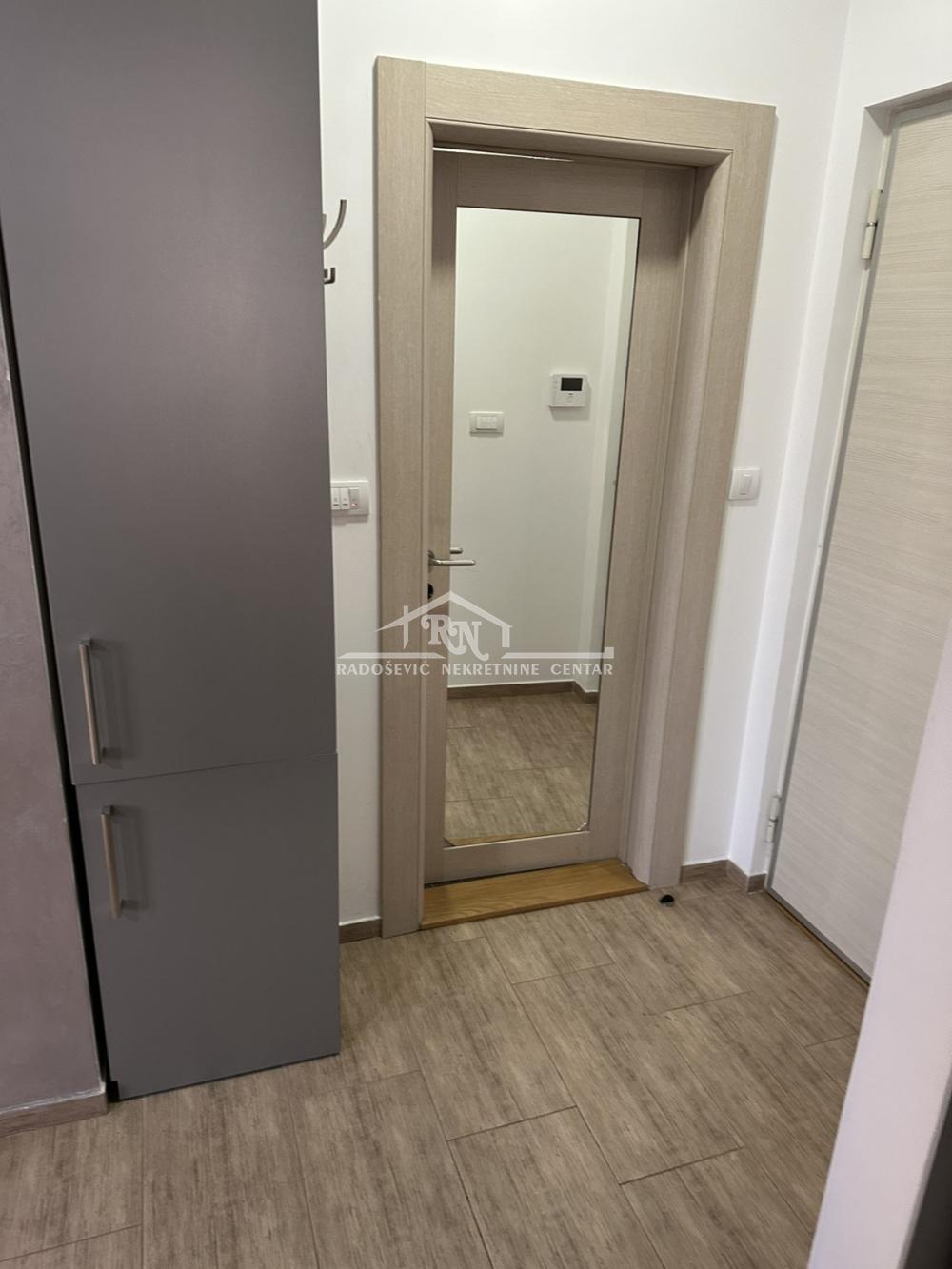 Stan na prodaju u Beogradu, Mirijevo, jednoiposoban, 37m2, cena 159000 evra