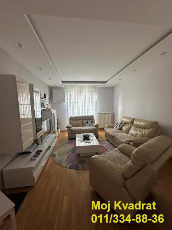 Stan na prodaju u Beogradu, Vidikovac, cetvorosoban, 98m2, cena 290000 evra