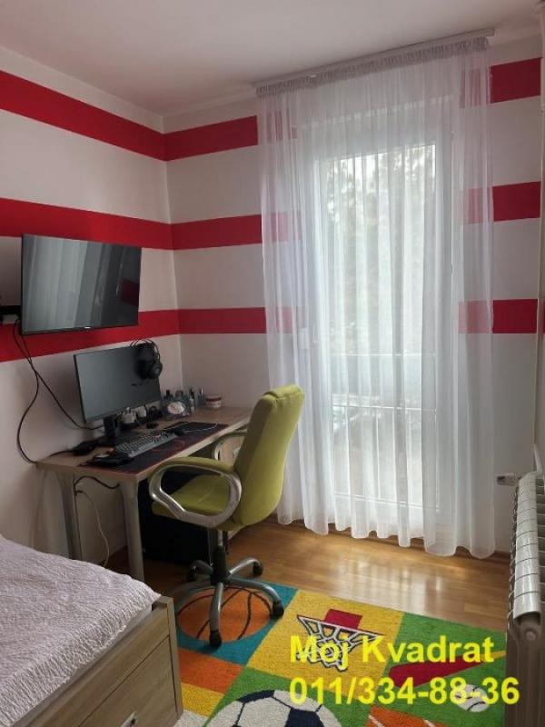 Stan na prodaju u Beogradu, Vidikovac, cetvorosoban, 98m2, cena 290000 evra