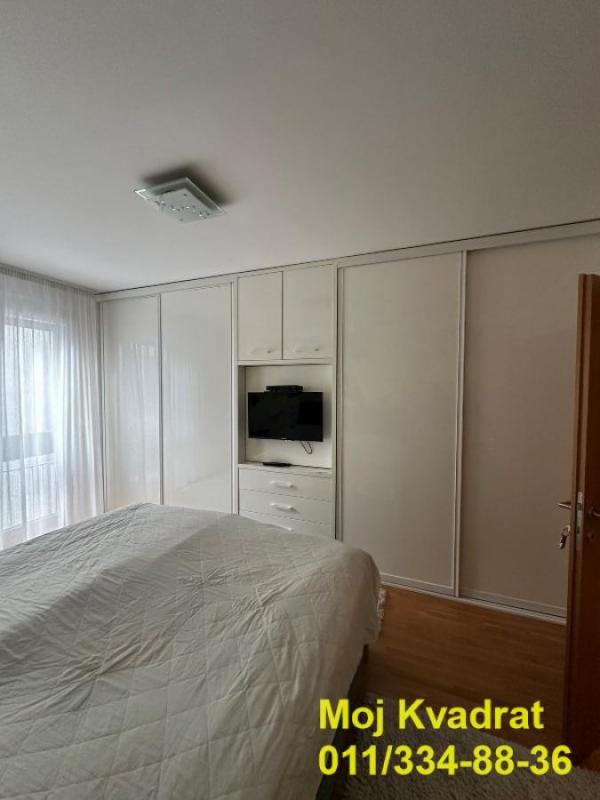 Stan na prodaju u Beogradu, Vidikovac, cetvorosoban, 98m2, cena 290000 evra