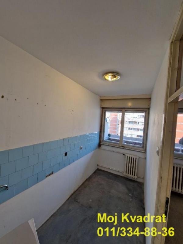 Stan na prodaju u Beogradu, Novi Beograd blok 70 (Kineski TC), dvosoban, 72m2, cena 235000 evra