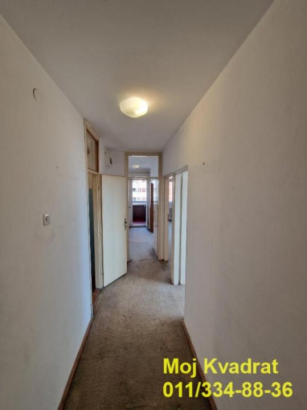 Stan na prodaju u Beogradu, Novi Beograd blok 70 (Kineski TC), dvosoban, 72m2, cena 235000 evra