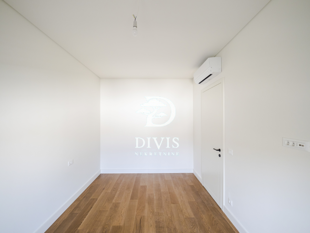 Stan na prodaju u Beogradu, Banovo brdo, dvosoban, 59m2, cena 259000 evra