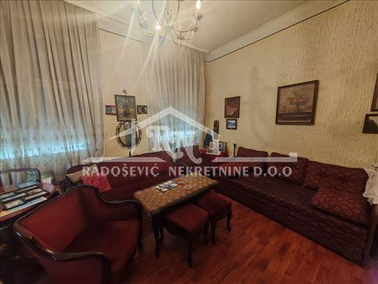 Stan na prodaju u Beogradu, Senjak, jednoiposoban, 41m2, cena 155000 evra