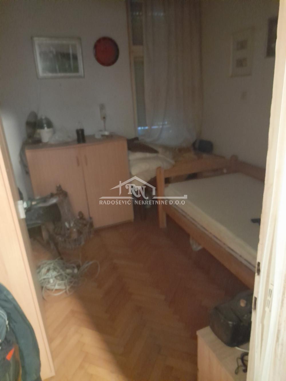 Stan na prodaju u Beogradu, Senjak, jednoiposoban, 41m2, cena 155000 evra