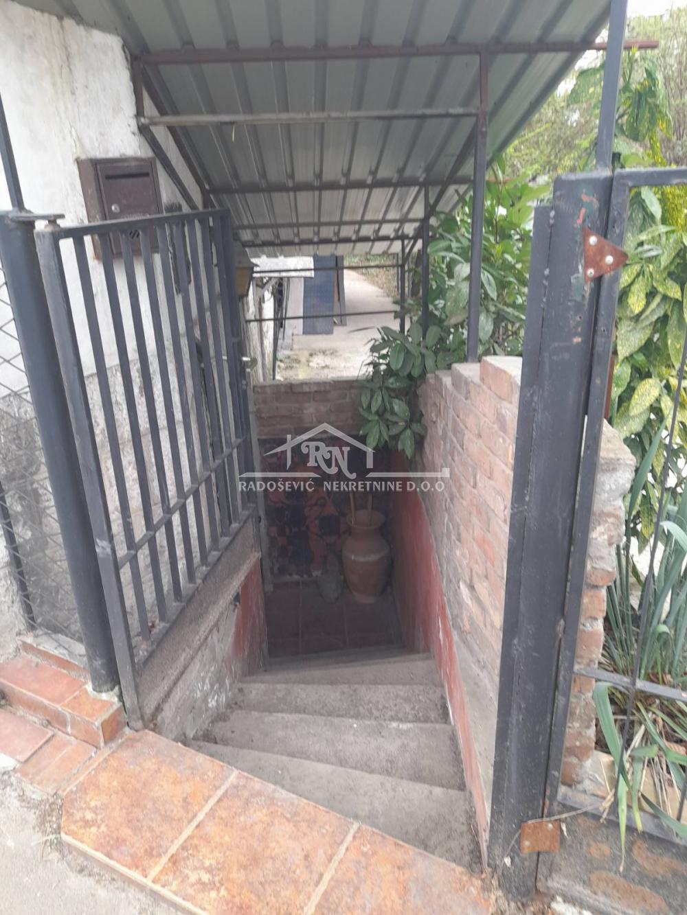 Stan na prodaju u Beogradu, Senjak, jednosoban, 29m2, cena 100000 evra