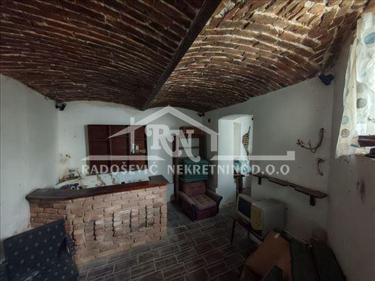 Stan na prodaju u Beogradu, Senjak, jednosoban, 29m2, cena 100000 evra