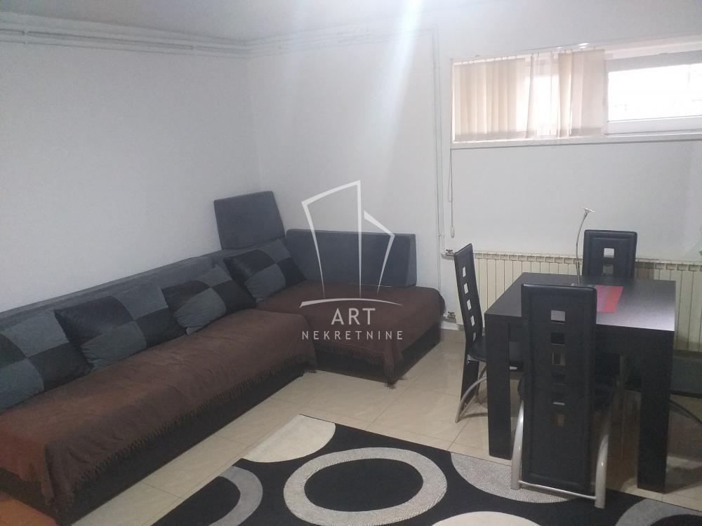 Stan na prodaju u Beogradu, Vračar, jednosoban, 29m2, cena 85000 evra