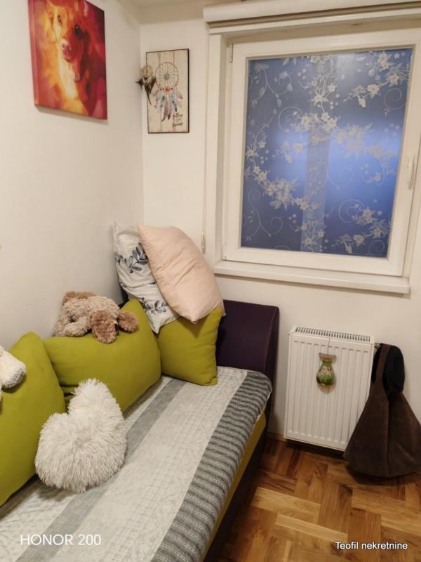 Stan na prodaju u Beogradu, Ledine, dvoiposoban, 44m2, cena 125000 evra