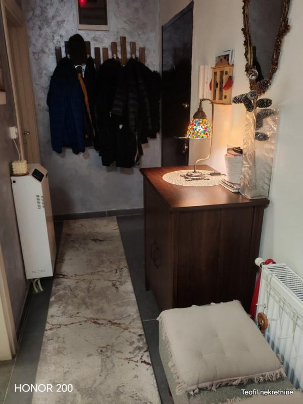 Stan na prodaju u Beogradu, Ledine, dvoiposoban, 44m2, cena 125000 evra