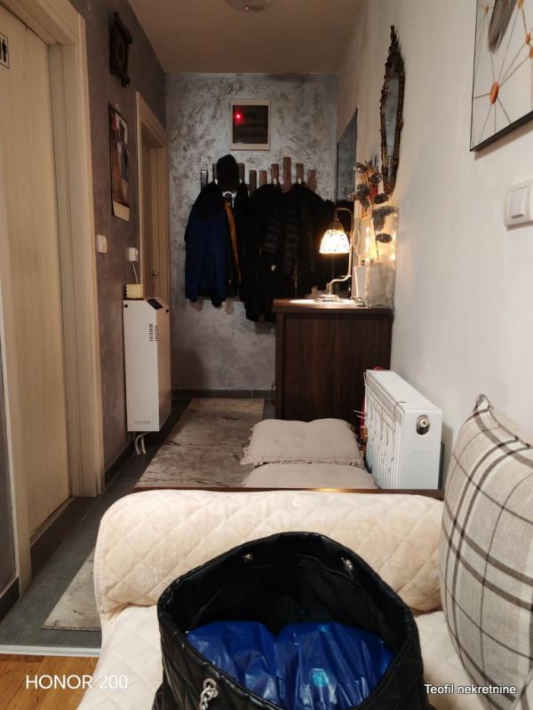 Stan na prodaju u Beogradu, Ledine, dvoiposoban, 44m2, cena 125000 evra