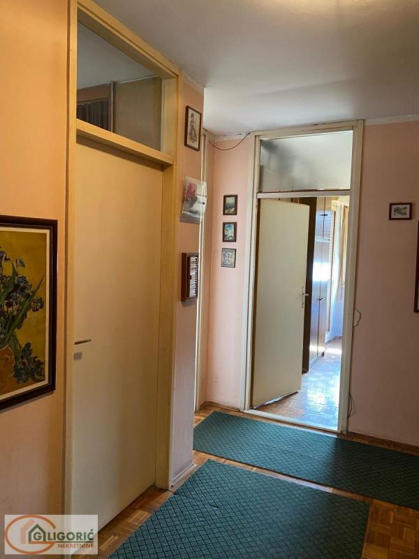 Stan na prodaju u Beogradu, Dorćol, troiposoban, 97m2, cena 375000 evra