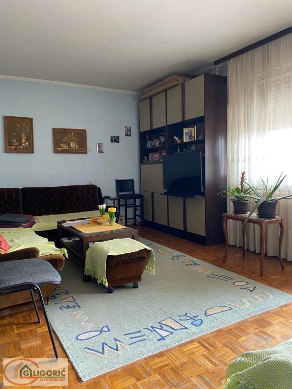 Stan na prodaju u Beogradu, Dorćol, troiposoban, 97m2, cena 375000 evra